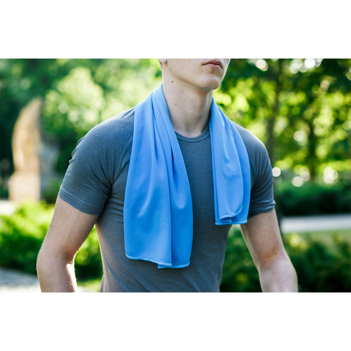 R07981.04 - Ręcznik chłodzący w butelce FeelFresh, niebieski 