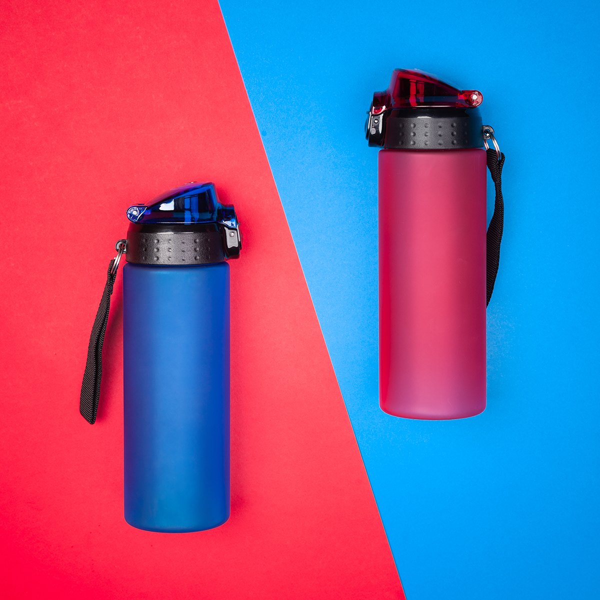 R08253.08 - Bidon Whizzie 600 ml, czerwony 