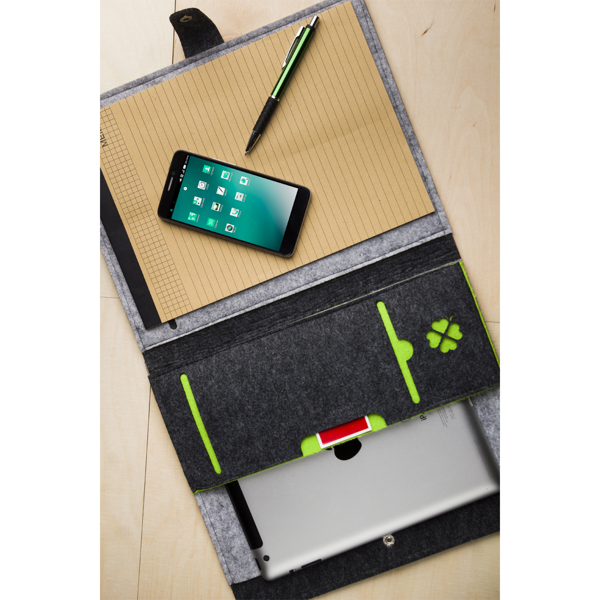 R08616.05 - Teczka A4 z filcu Eco-Sense, zielony/szary 