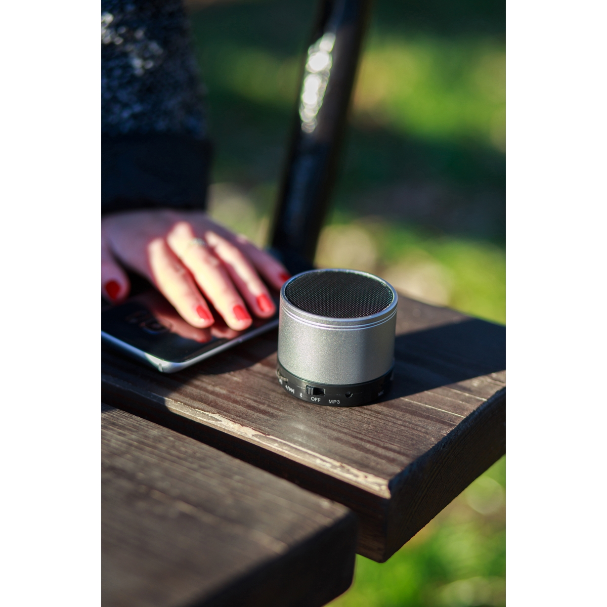 R64318.01.O - Głośnik Partybeat z radiem FM, srebrny 